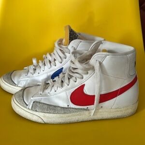 Nike Blazers Size 6